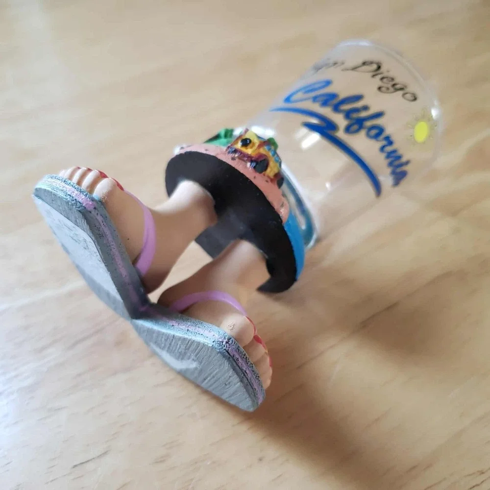 San Diego CA 3D‎ Beach Scene Shot Glass Flip Flop Feet Base 4